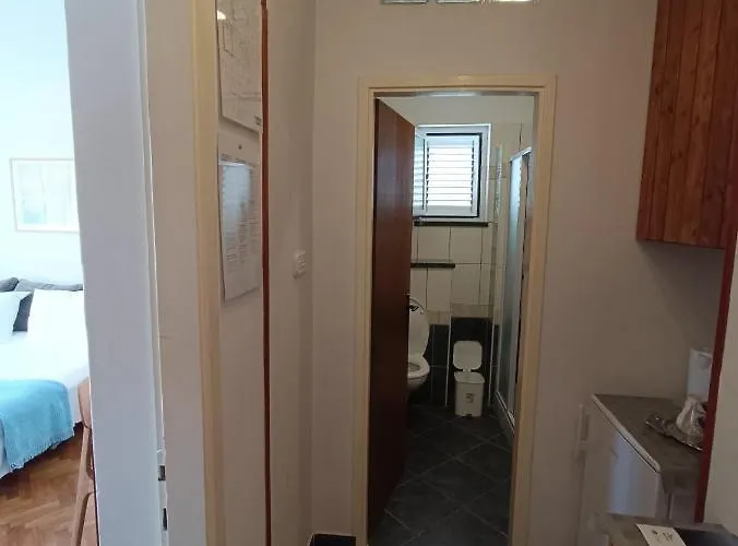 Rita Affittacamere Cres