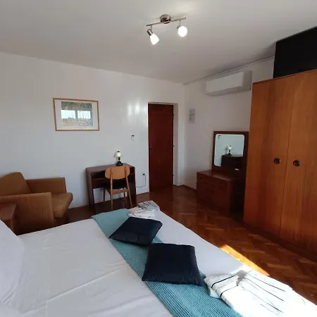 Rita Guest house