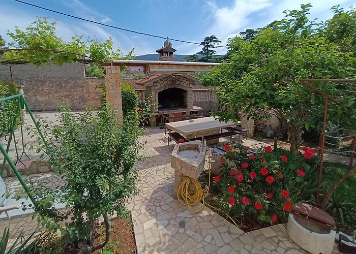 بيت ضيافة Rita