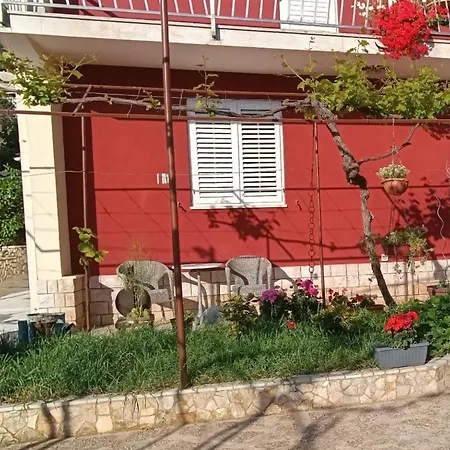 Rita 3* Cres